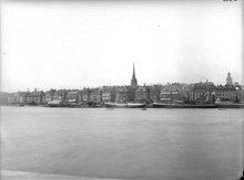 Utsikt mot Skeppsbron från Skeppsholmen