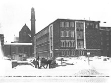 Borgarskolan under byggnad, i fonden Engelbrektskyrkan