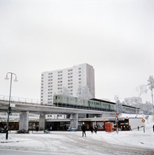 Hässelby gårds tunnelbanestation