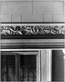 Detalj av skulpterad fris på Wallenbergska huset, Barclayska huset, på Kungsträdgårdsgatan 14