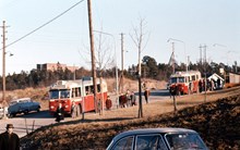 Bussar på  linje 65 vid Västberga allé