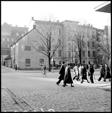 Adolf Fredriks folkskola. Hörnet av Sveavägen och Kammakargatan