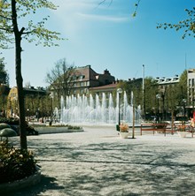 Fontäner i Kungsträdgården sedda från parkens nordöstra hörn