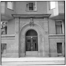 Porten på Linnégatan 52