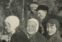 Ängby kälkbacke: Kälkåkning i mars 1937