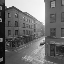 Grevgatan 32-30 vid hörnet av Storgatan