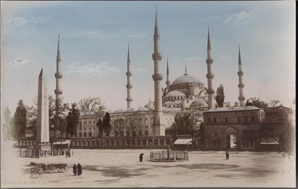 Kolorerat fotografi av Blå moskén i Konstantinopel (Istanbul).