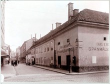 Stora Badstugatan söderut från hörnet av Adolf Fredriks Kyrkogata