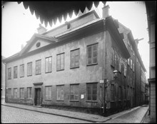 Indebetouska huset i hörnet av Slottsbacken 2 och Källargränd