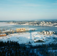 Utsikt från Kaknästornet åt nordost mot Loudden, Frihamnen och Lidingö