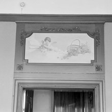 Dörröverstycke, interiör från Linnégatan 85, 3 tr