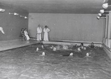Aspuddsbadet - simhallen 1950
