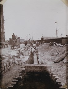 Skeppsbron. Gasledning 1896